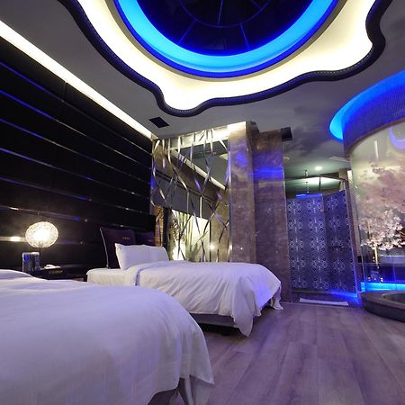 The Yorker Deluxe Motel Taojüan Kültér fotó
